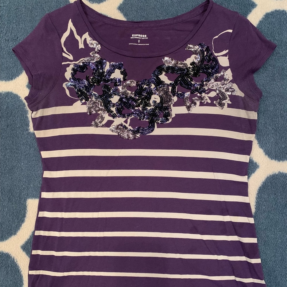 Express purple striped sequined T-shirt